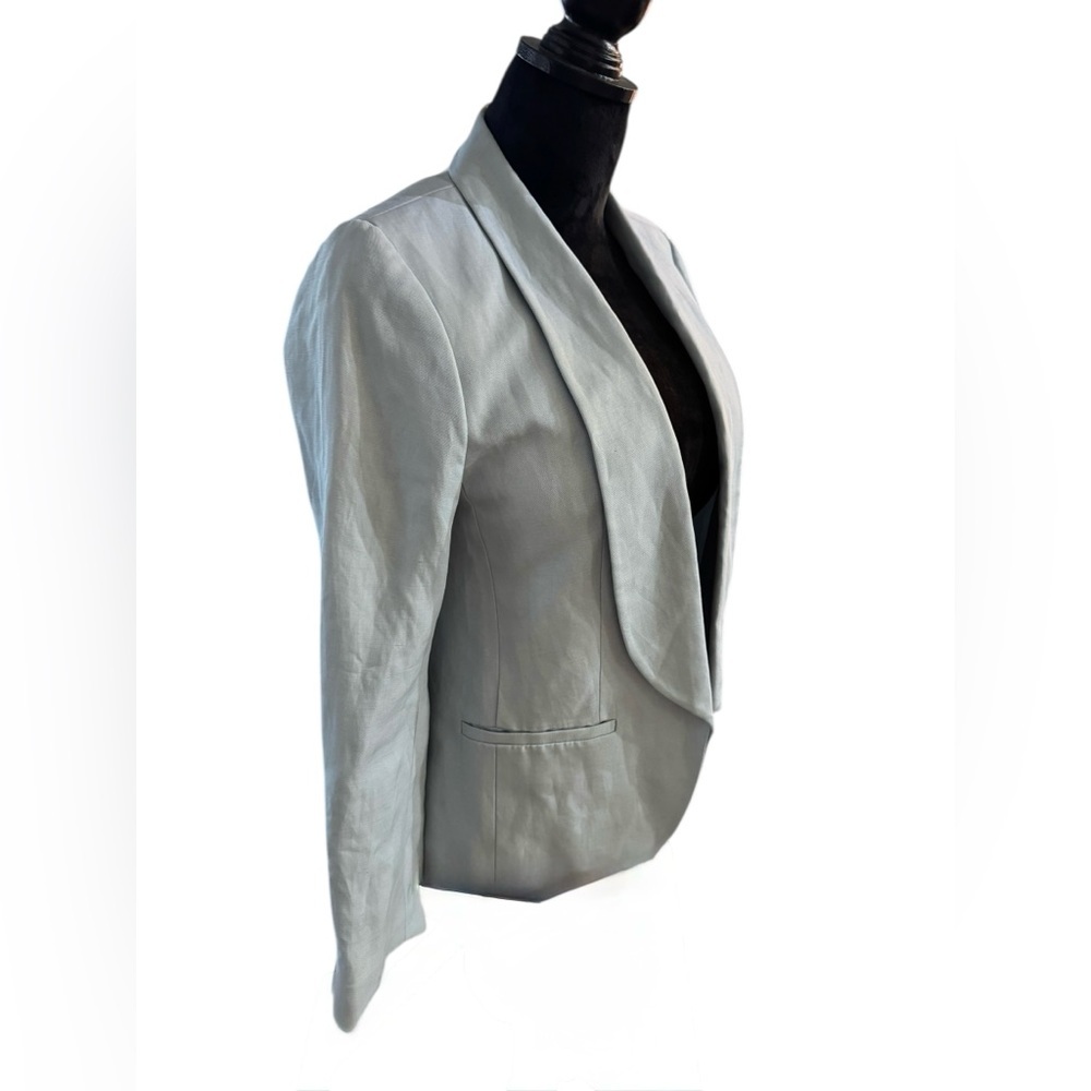 Ann Taylor LOFT Women’s Light Blue Tailored Linen Blazer, Size 8P - Picture 2 of 10